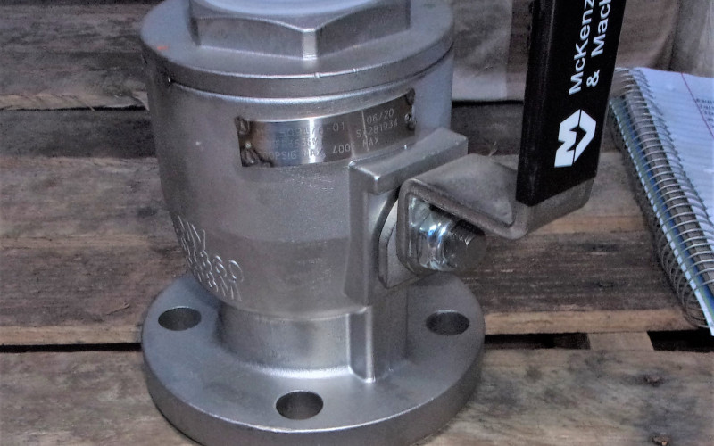 BALL VALVE. McKenzie 2" 2UFR3636MT. 50947601. FLGD X NPT. 316SS